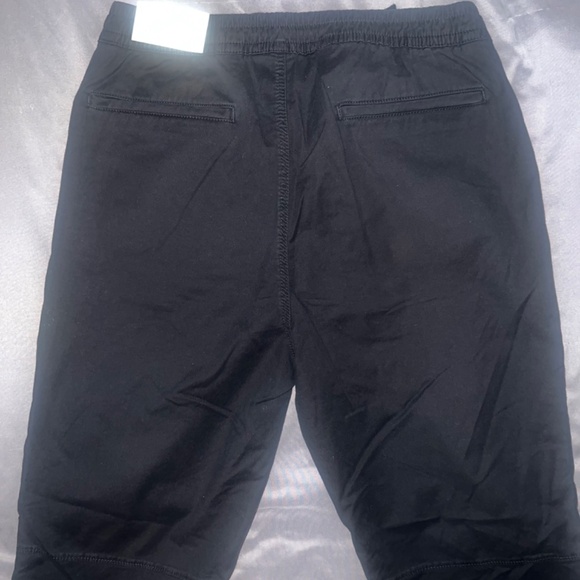 American Eagle Flex Trekker Jogger. Black. Size Medium - Picture 3 of 4